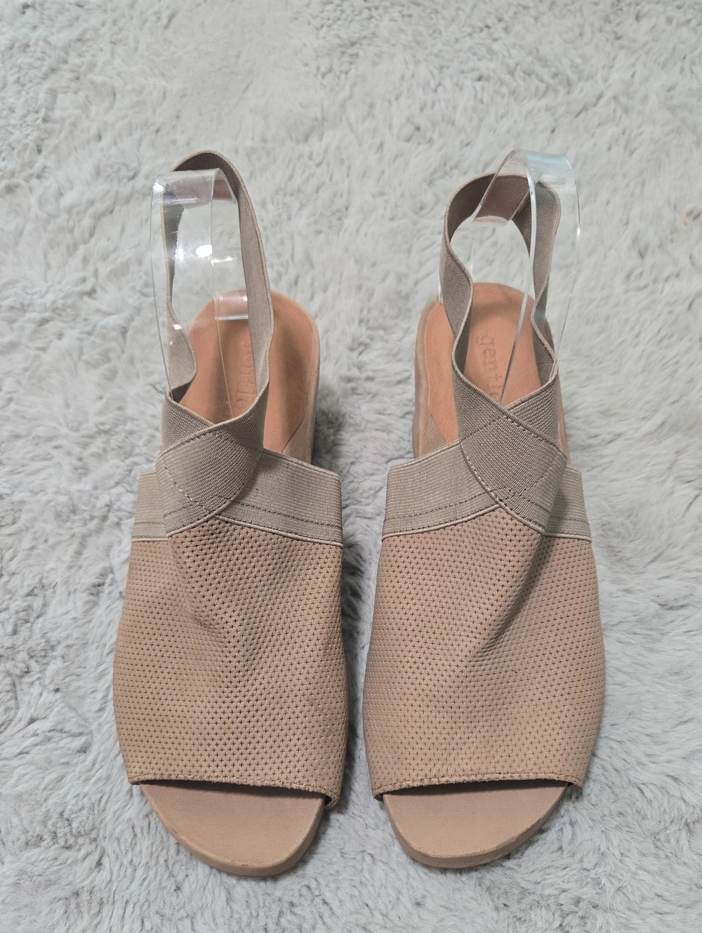 Gentle Souls Gianna tan beige Elastic Wedge Sandals with ankle strap size 9